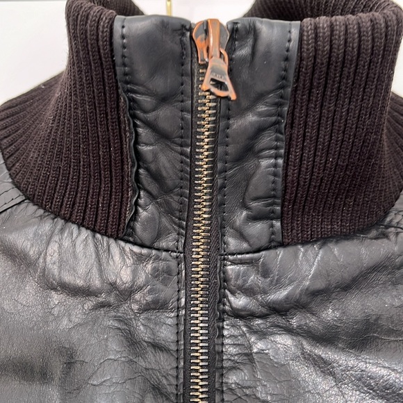 M0851 leather jacket, bomber style, size 4 - Picture 7 of 13